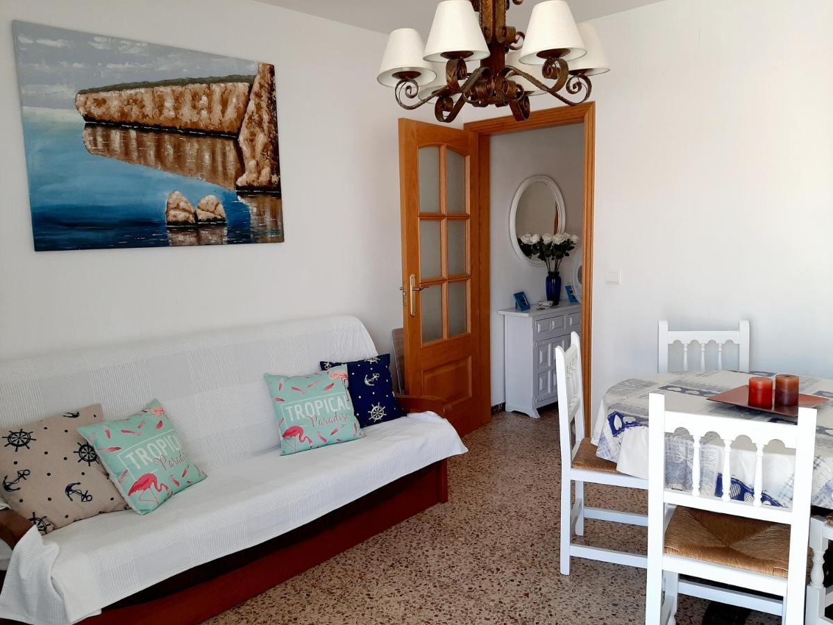 Apartamentos Franch Hospitalet De L'Infant Esterno foto